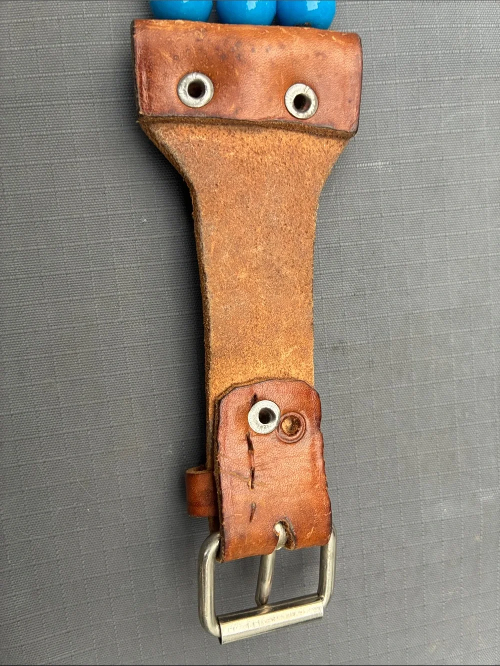Vintage leather beaded belt. Source unknown. Nice handmade accessory